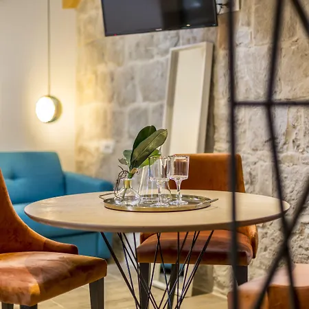 Miara Luxury Готель типу 