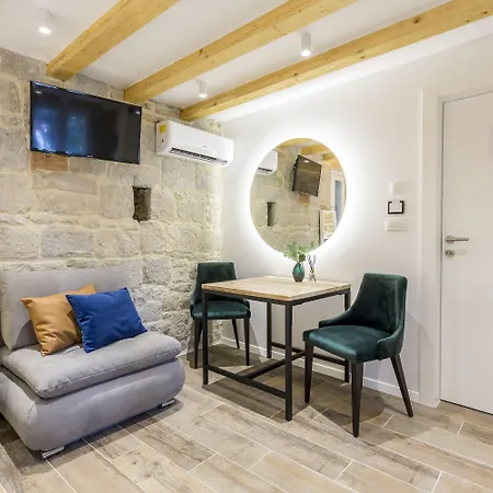 krevet i doručak Miara Luxury