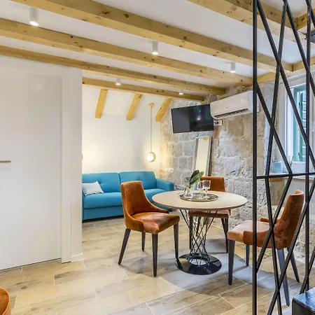 Bed and Breakfast Miara Luxury Σπλιτ