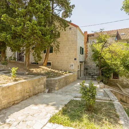 Miara Luxury Bed and Breakfast