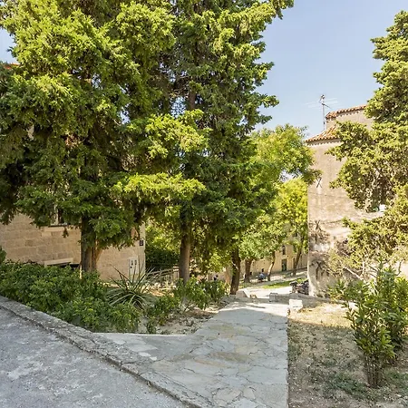 Bed and Breakfast Miara Luxury 4*