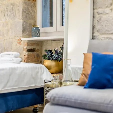 Bed & Breakfast Miara Luxury 4*