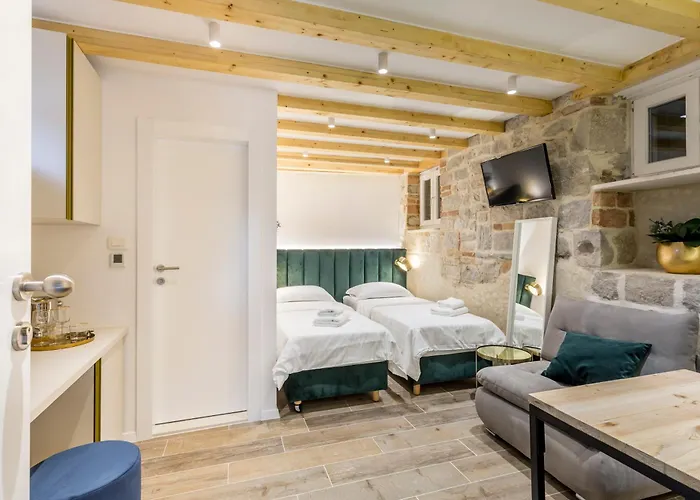 Miara Luxury Готель типу 