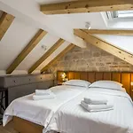 Bed and breakfast Miara Luxury