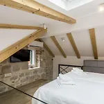 Bed and breakfast Miara Luxury 4*