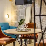 Miara Luxury Bed and breakfast