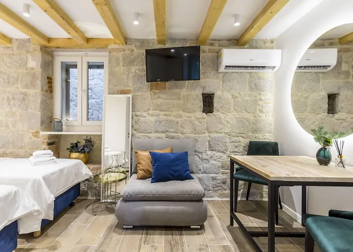 Bed & Breakfast Miara Luxury 4*