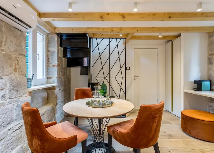 Miara Luxury Bed & Breakfast